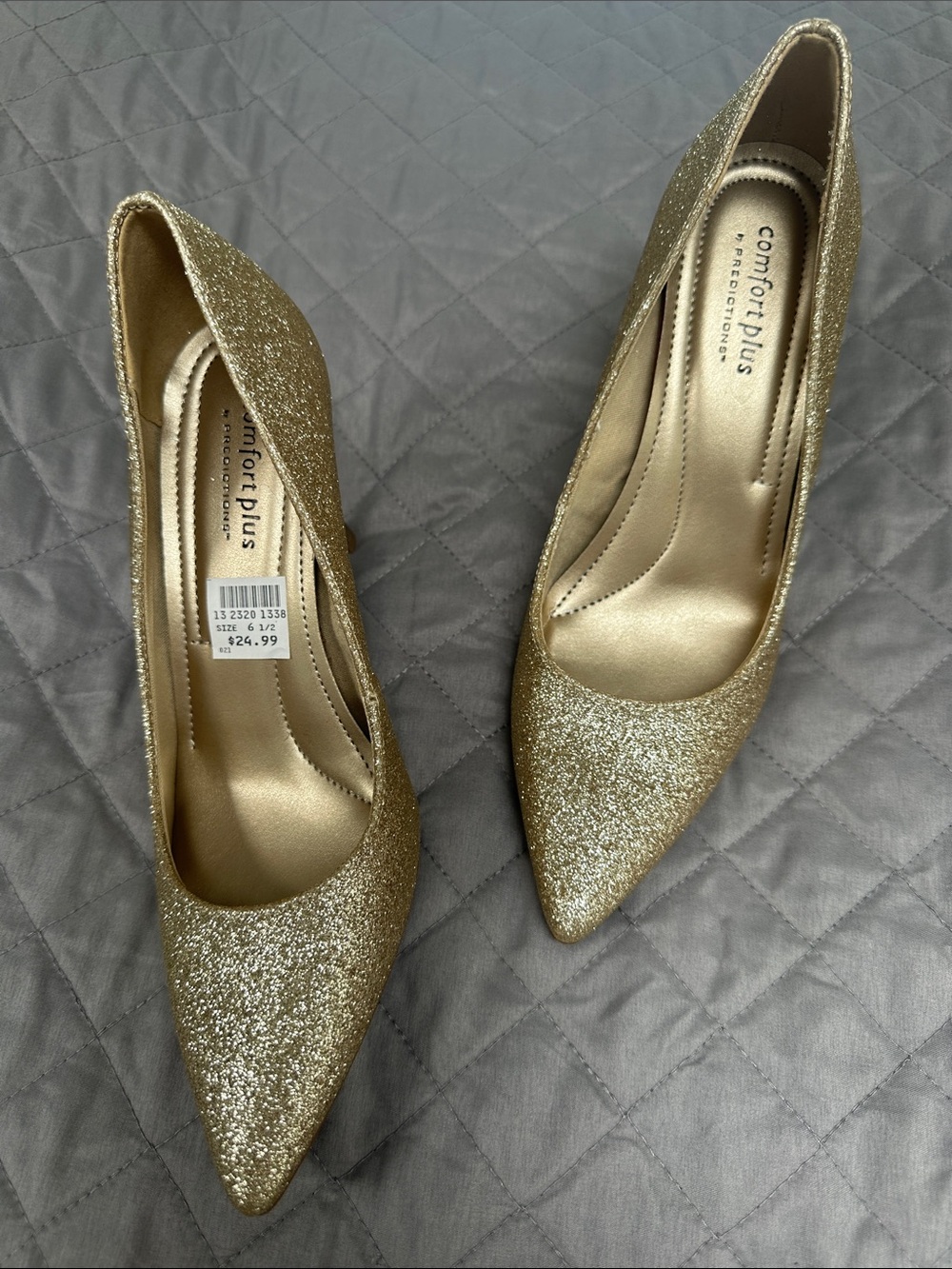 Comfort plus predictions Gold Glitter Pointed Toe Heels